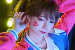 sally dorasnow多啦雪的私自拍—瑜伽姿势是要多挑逗才能有意思吧？